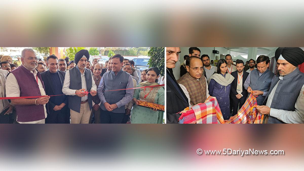 Nidhi Malik, Reasi, Deputy Commissioner Reasi, Kashmir, Jammu And Kashmir, Jammu, District Administration Reasi, Vikramjit Singh, Commissioner Secretary Industries and Commerce, Pashmina Fest 2025