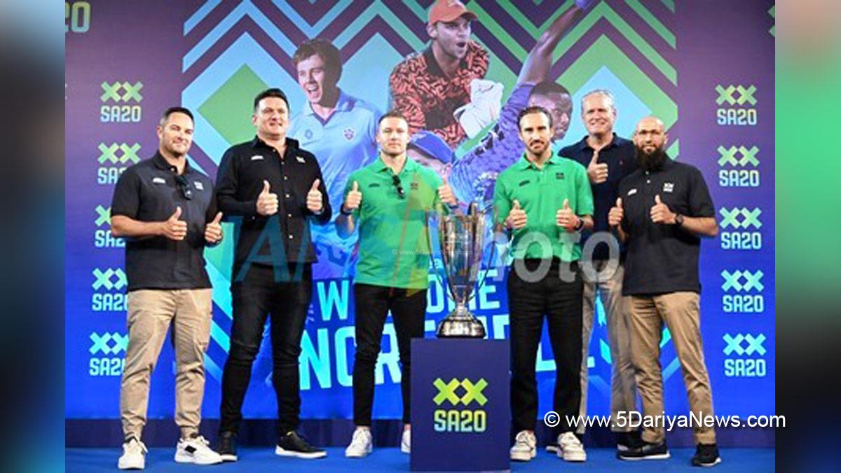 Sports News, Cricket, Cricketer, Player, Bowler, Batsman, Graeme Smith, SA20 League