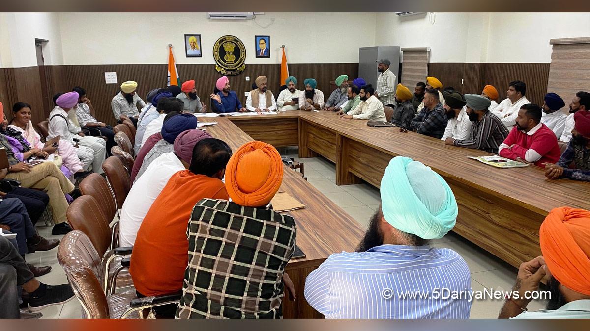 Dalvir Singh Dhillon, Rajwant Singh Ghulli, AAP, Aam Aadmi Party, Aam Aadmi Party Punjab, AAP Punjab