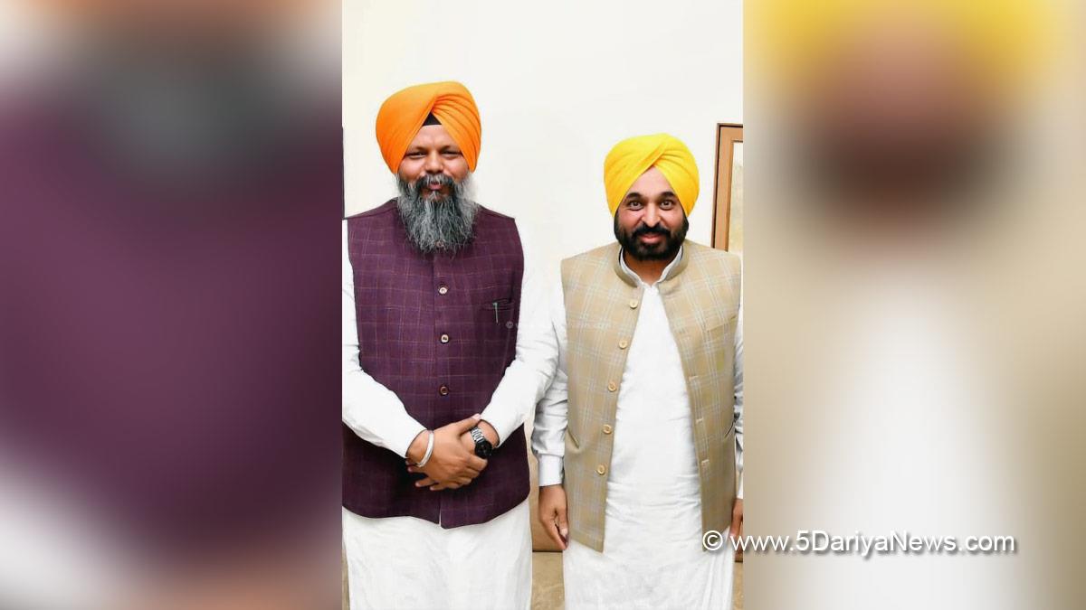 Bhagwant Mann, Bhagwant Singh Mann, AAP, Aam Aadmi Party, Aam Aadmi Party Punjab, AAP Punjab, Government of Punjab, Punjab Government, Punjab, Chief Minister Of Punjab, Manwinder Singh Giaspura