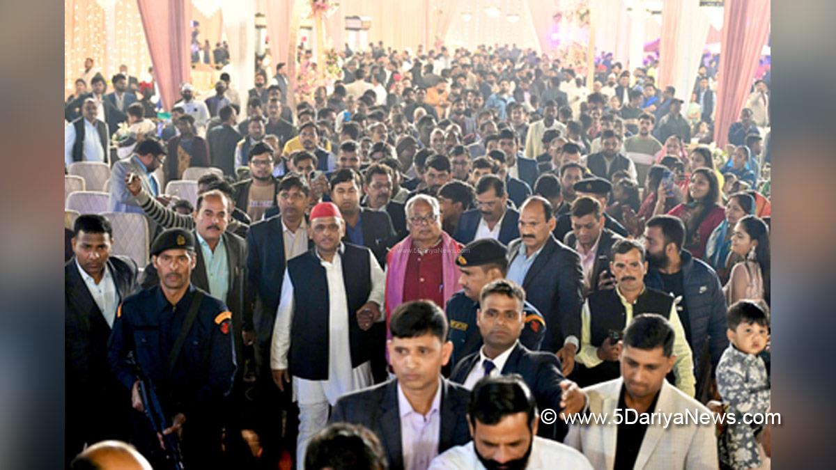 Akhilesh Yadav, Samajwadi Party, Lucknow, Uttar Pradesh