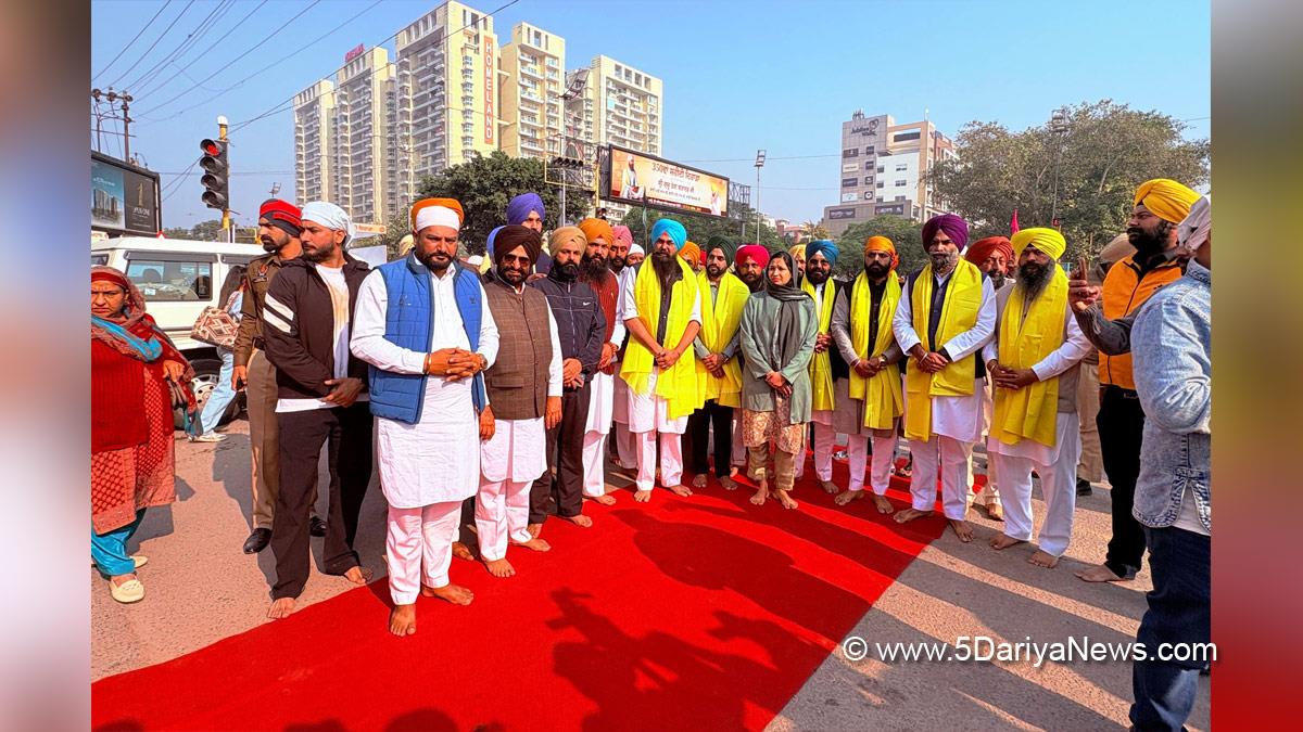 Malwinder Singh Kang, Malvinder Singh Kang, AAP, Aam Aadmi Party, Aam Aadmi Party Punjab, AAP Punjab, Dr Sunny Singh Ahluwalia, Komal Mittal, DC Mohali, Deputy Commissioner Mohali, SAS Nagar, SAS Nagar Mohali, Mohali, Sahibzada Ajit Singh Nagar