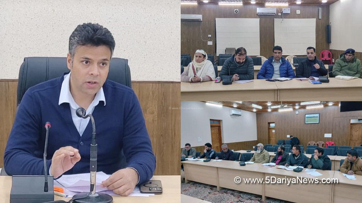 Dr Bilal Mohi Ud Din Bhat, Budgam, Deputy Commissioner Budgam, DC Budgam, Kashmir, Jammu And Kashmir, Jammu, District Administration Budgam, District Level Committee, DLC