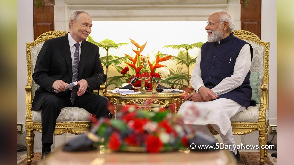 Narendra Modi, Modi, BJP, Bharatiya Janata Party, Prime Minister of India, Prime Minister, Narendra Damodardas Modi, Vladimir Putin, Russian President, Moscow, Russian, Russia, World News