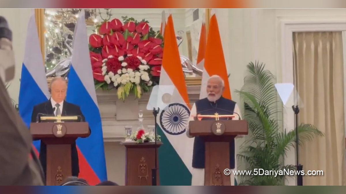 Narendra Modi, Modi, BJP, Bharatiya Janata Party, Prime Minister of India, Prime Minister, Narendra Damodardas Modi, Vladimir Putin, Russian President, Moscow, Russian, Russia, World News