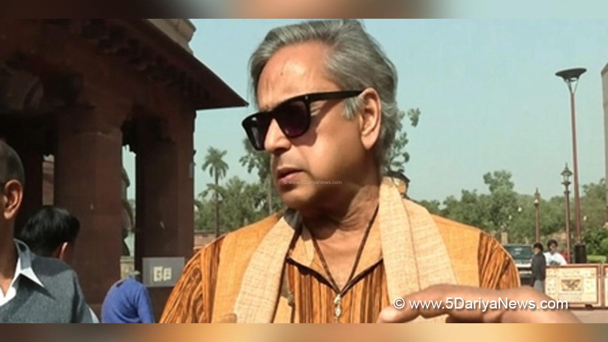 Shashi Tharoor, Indian National Congress, Congress, All India Congress Committee