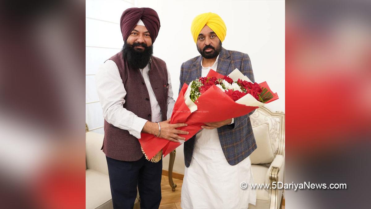 Bhagwant Mann, Bhagwant Singh Mann, AAP, Aam Aadmi Party, Aam Aadmi Party Punjab, AAP Punjab, Government of Punjab, Punjab Government, Punjab, Chief Minister Of Punjab, Jasvir Singh Garhi