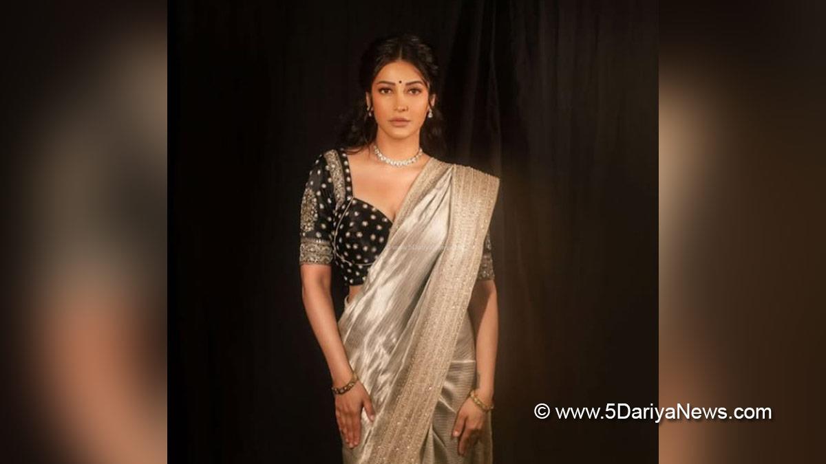 Shruti Haasan, Bollywood, Entertainment, Mumbai, Actress, Cinema, Hindi Films, Movie, Mumbai News, Heroine