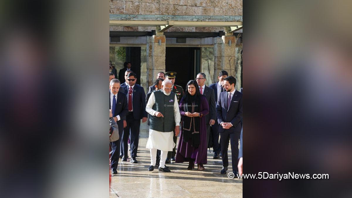 Narendra Modi, Modi, BJP, Bharatiya Janata Party, Prime Minister of India, Prime Minister, Narendra Damodardas Modi, Al Hussein Bin Abdullah