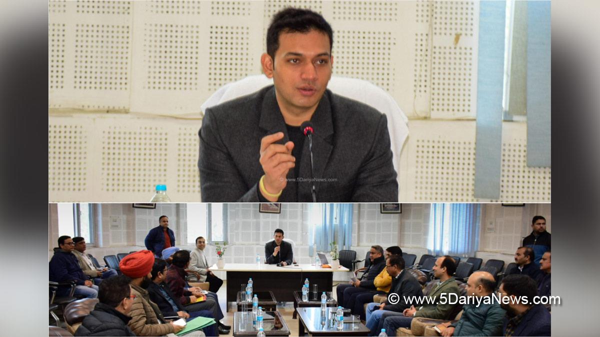 Rakesh Minhas, Dr Rakesh Minhas, DC Jammu, Jammu, Deputy Commissioner Jammu, Kashmir, Jammu And Kashmir, District Administration Jammu