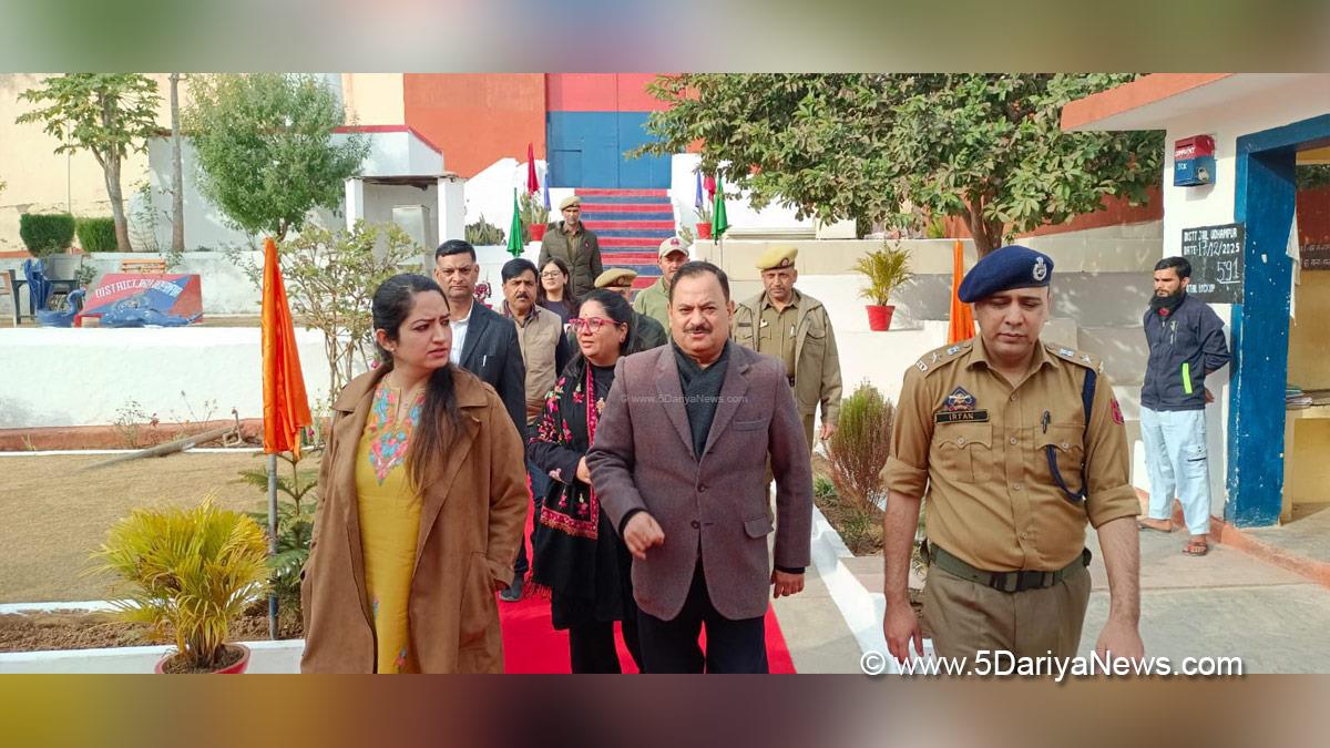 Saloni Rai, Udhampur, DC Udhampur, Deputy Commissioner Udhampur, Kashmir, Jammu And Kashmir, Jammu, District Administration Udhampur, Virinder Singh Bhou
