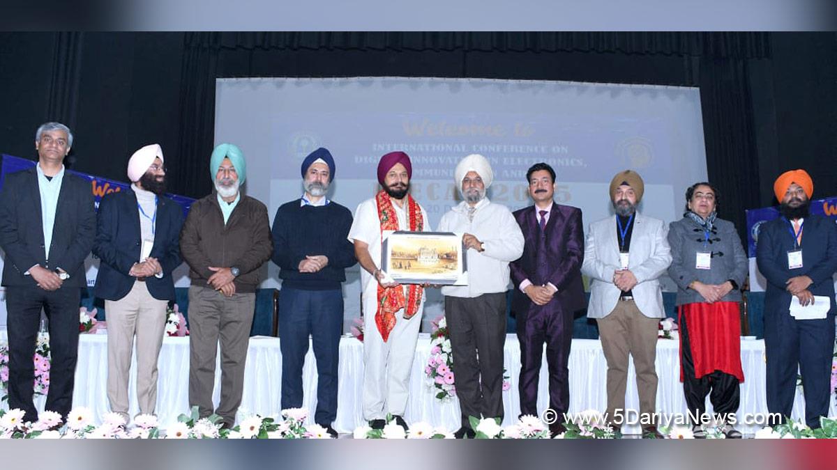 Guru Nanak Dev University Amritsar, Guru Nanak Dev University, Prof Karamjeet Singh, GNDU, Amritsar