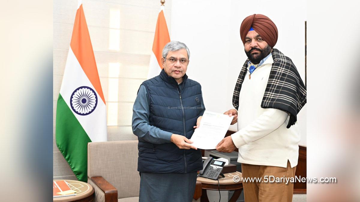 Gurjeet Singh Aujla, Gurjit Singh Aujla, Punjab, Congress, Amritsar, Punjab Congress, Ashwini Vaishnaw, BJP, Bharatiya Janata Party