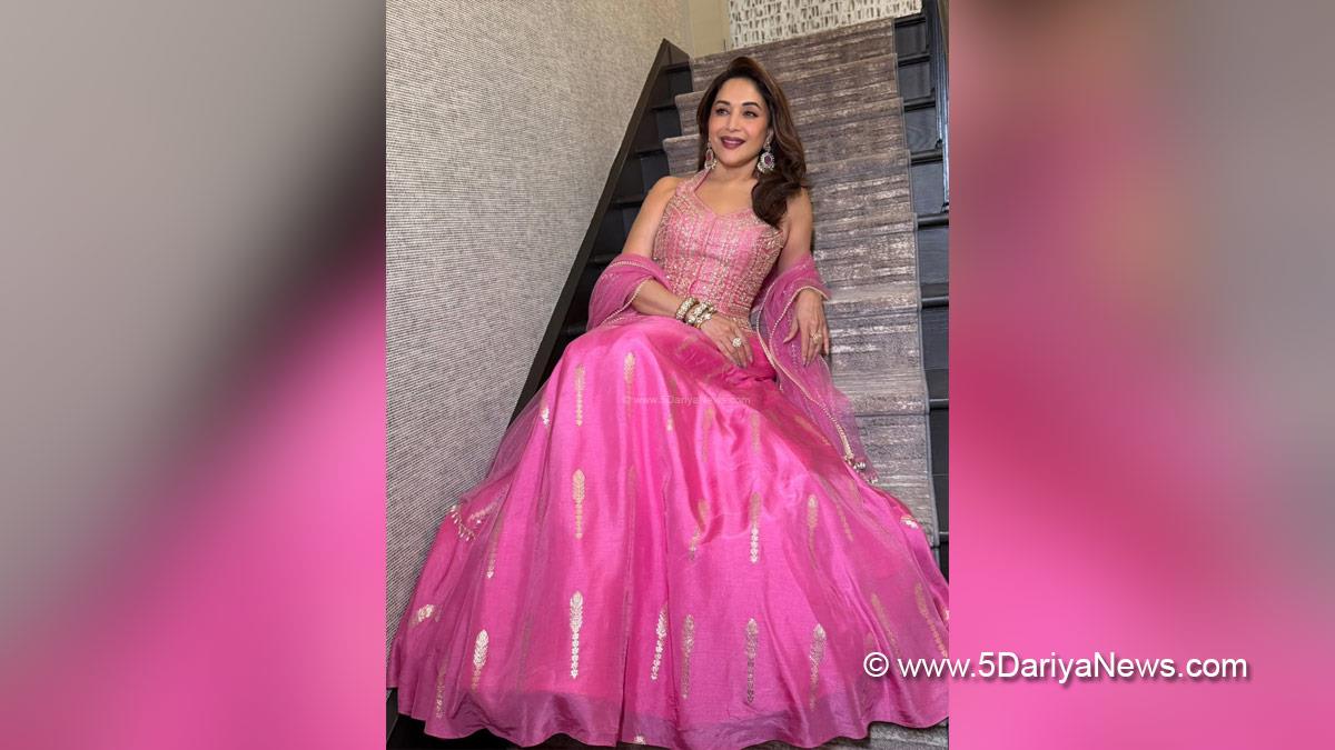 madhuri dixit pink dress Madhuri Dixit looks Pretty in Hot Pink Dress. #madhuridixit #bollywood #hotpinkdress
