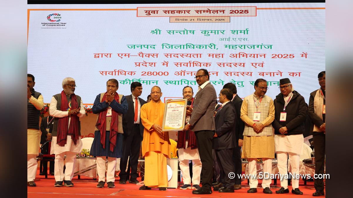 Yogi Adityanath, Lucknow, Uttar Pradesh, BJP, Bharatiya Janata Party, Chief Minister of Uttar Pradesh