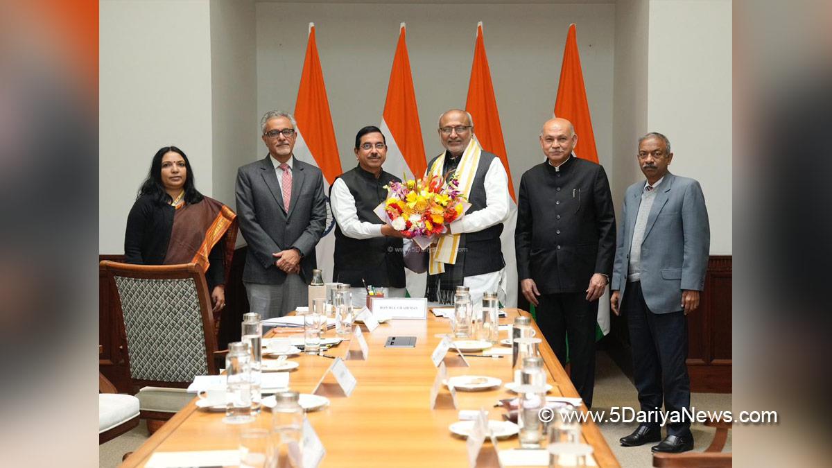CP Radhakrishnan, Chandrapuram Ponnusami Radhakrishnan, Vice President of India, BJP, Bharatiya Janata Party, Pralhad Joshi