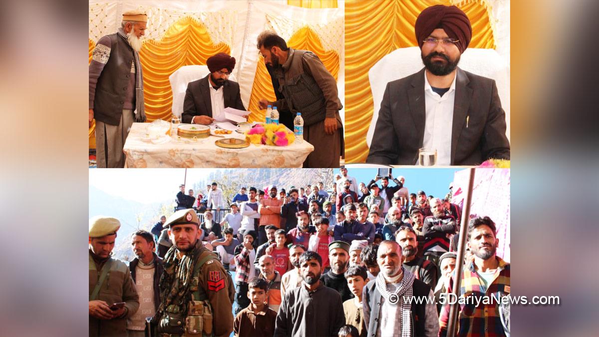 Harvinder Singh, Doda, Deputy Commissioner Doda, Kashmir, Jammu And Kashmir, Jammu, District Administration Doda, Block Diwas, Jan Abhiyan Camp, Jan Abhiyan, Jan Sunvayi, Jan Abhiyan, Jan Adhikar, Awami Muhim, Jan Abhiyan Program, Mega Block Diwas, Weekly Block Diwas