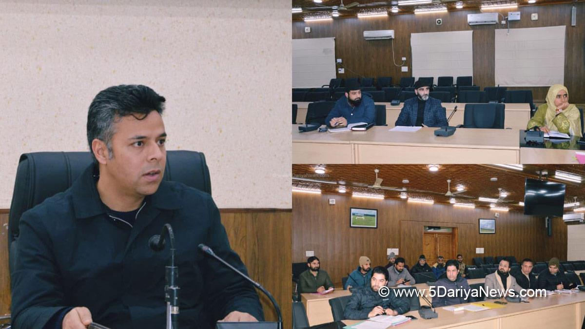 Dr Bilal Mohi Ud Din Bhat, Budgam, Deputy Commissioner Budgam, DC Budgam, Kashmir, Jammu And Kashmir, Jammu, District Administration Budgam, District Level Committee, DLC