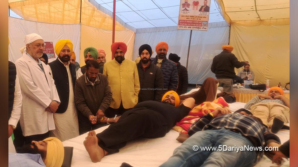 Dr Balbir Singh, AAP, Aam Aadmi Party, Aam Aadmi Party Punjab, AAP Punjab, Government of Punjab, Punjab Government, Lakhbir Singh Rai, Blood Donation Camp, Fatehgarh Sahib