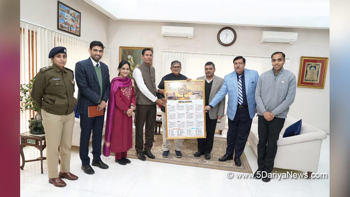 Gulab Chand Kataria, Governor of Punjab, Punjab Governor, Punjab Raj Bhavan, H Rajesh Prasad, Chief Secretary Chandigarh, Nishant Kumar Yadav, Deputy Commissioner Chandigarh
