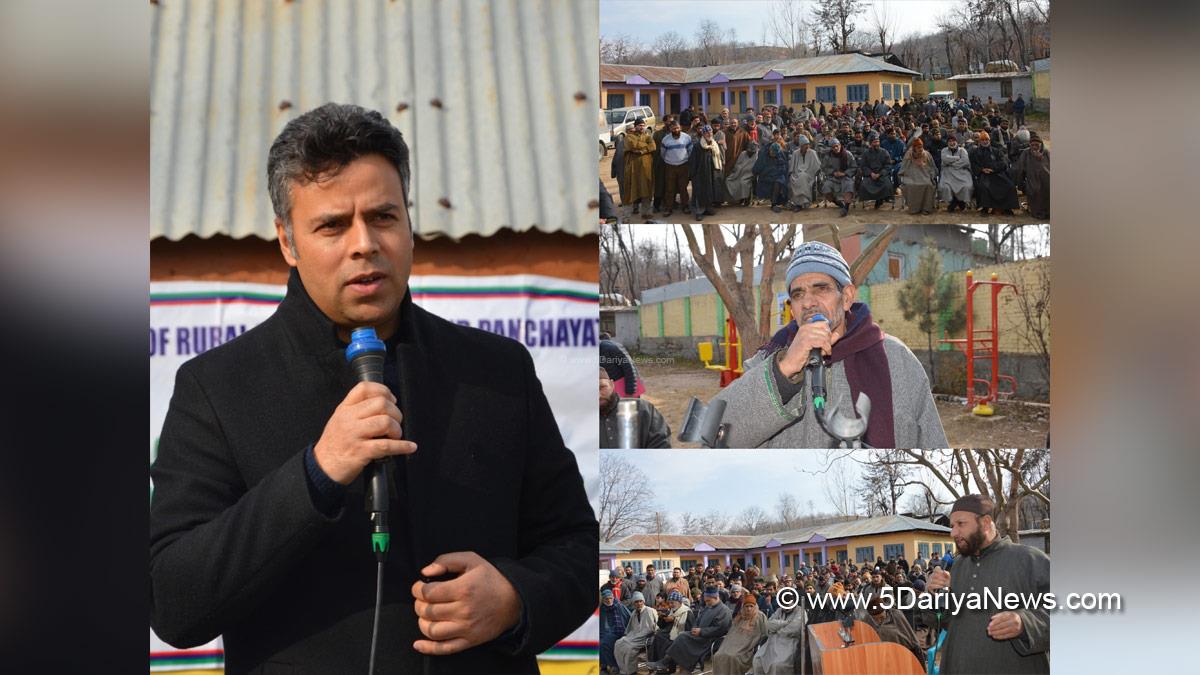 Dr Bilal Mohi Ud Din Bhat, Budgam, Deputy Commissioner Budgam, DC Budgam, Kashmir, Jammu And Kashmir, Jammu, District Administration Budgam, Block Diwas, Jan Abhiyan Camp, Jan Abhiyan, Jan Sunvayi, Jan Abhiyan, Jan Adhikar, Awami Muhim, Jan Abhiyan Program, Mega Block Diwas, Weekly Block Diwas