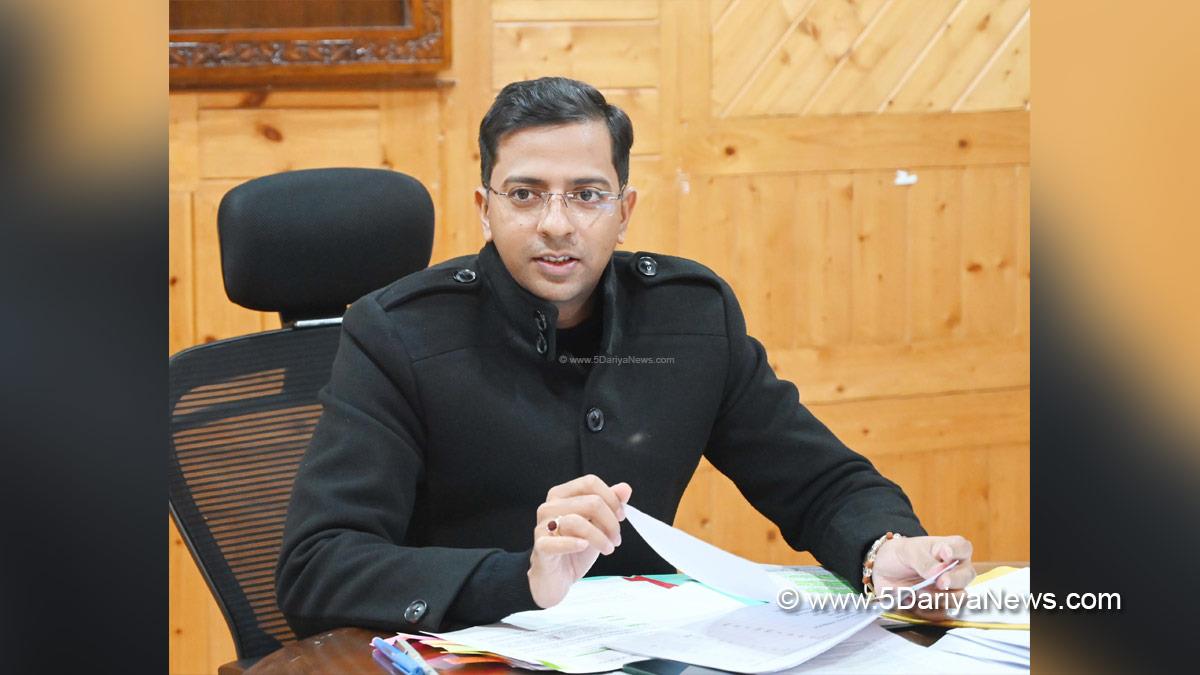 Shishir Gupta, Shopian, DC Shopian, Deputy Commissioner Shopian, Kashmir, Jammu And Kashmir, Jammu, District Administration Shopian