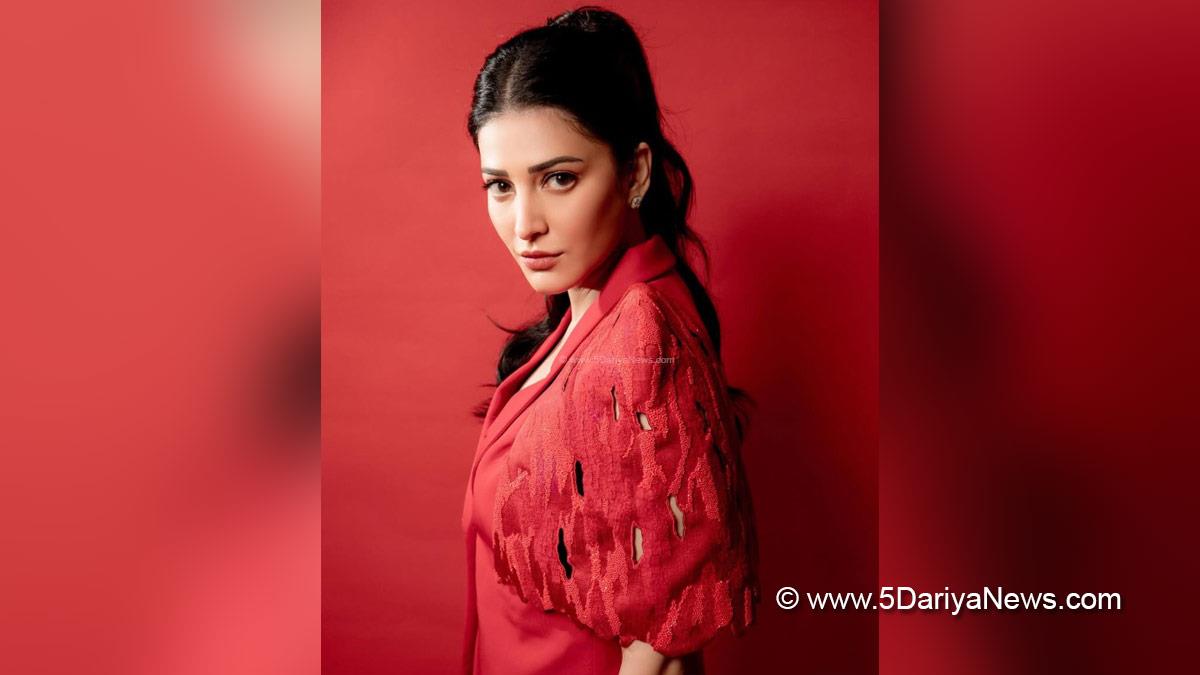 Shruti Haasan, Bollywood, Entertainment, Mumbai, Actress, Cinema, Hindi Films, Movie, Mumbai News, Heroine