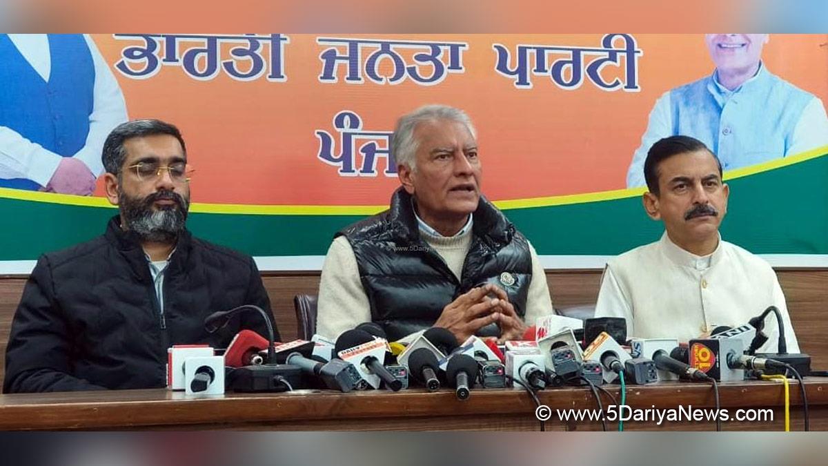 Sunil Jakhar, Vineet Joshi