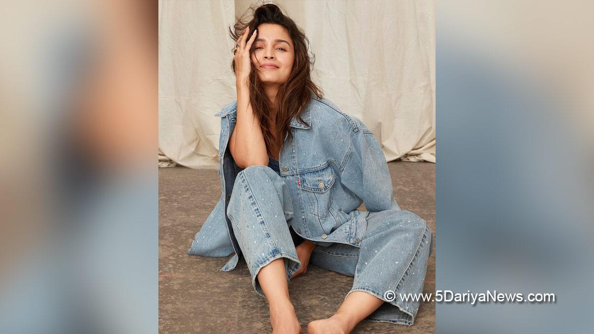 Alia Bhatt, Bollywood, Entertainment, Mumbai, Actress, Cinema, Hindi Films, Movie, Mumbai News, Heroine