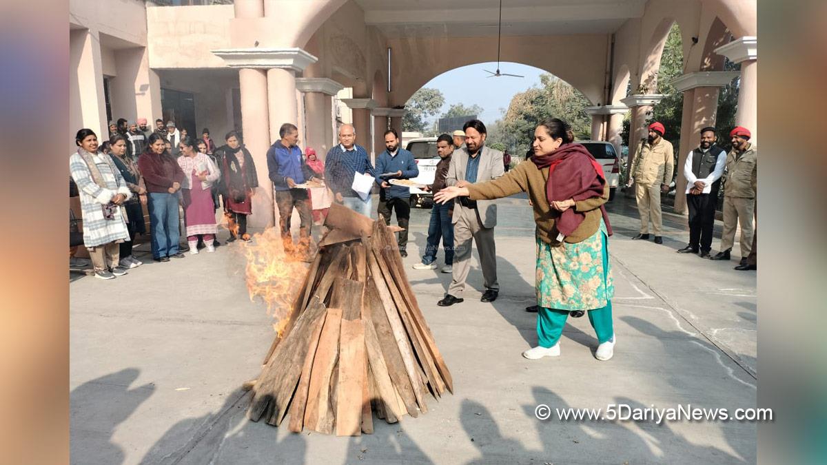 Amarpreet Kaur Sandhu, DC Fazilka, Fazilka, Deputy Commissioner Fazilka