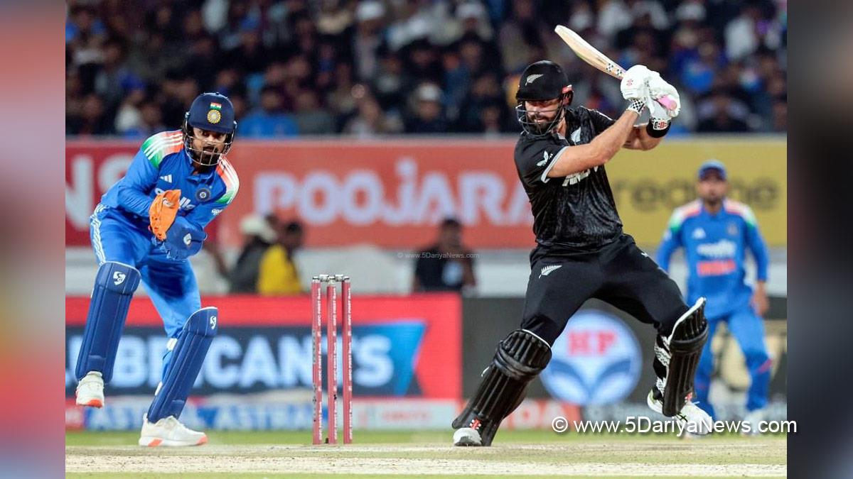 Sports News, Cricket, Cricketer, Player, Bowler, Batsman, Daryl Mitchell