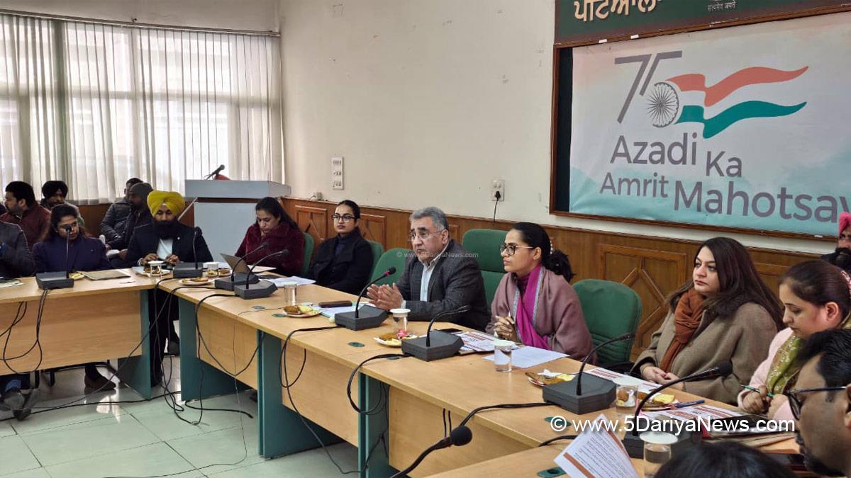 Preeti Yadav, Dr Preeti Yadav, DC Patiala, Deputy Commissioner Patiala, Patiala, Vijay Kumar Janjua