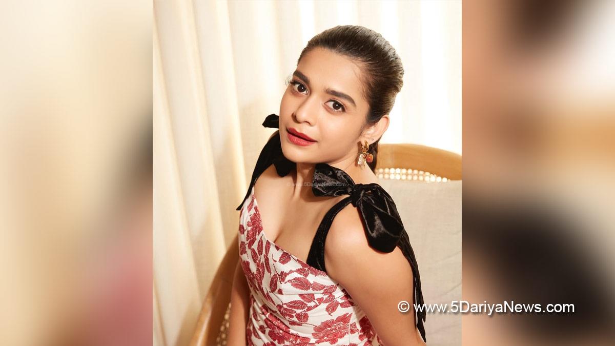Bollywood, Entertainment, Mumbai, Actress, Cinema, Hindi Films, Movie, Mumbai News, Mithila Palkar