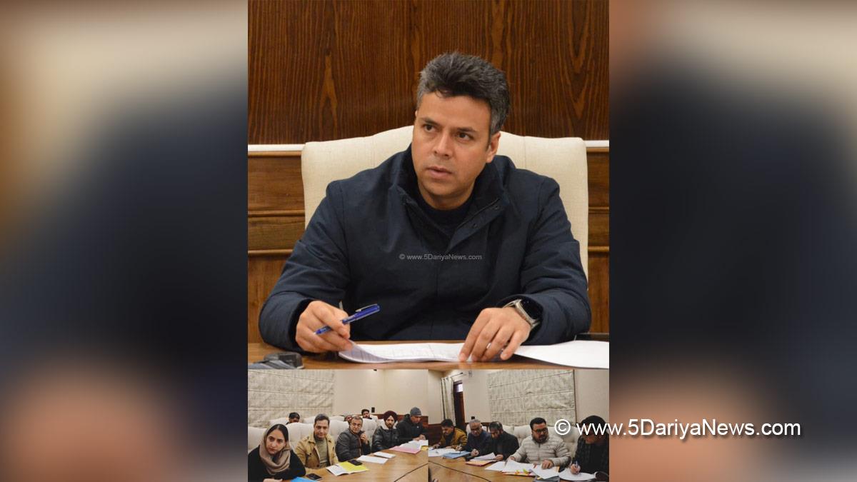 Dr Bilal Mohi Ud Din Bhat, Budgam, Deputy Commissioner Budgam, DC Budgam, Kashmir, Jammu And Kashmir, Jammu, District Administration Budgam, District Level Implementation Committee, DLIC