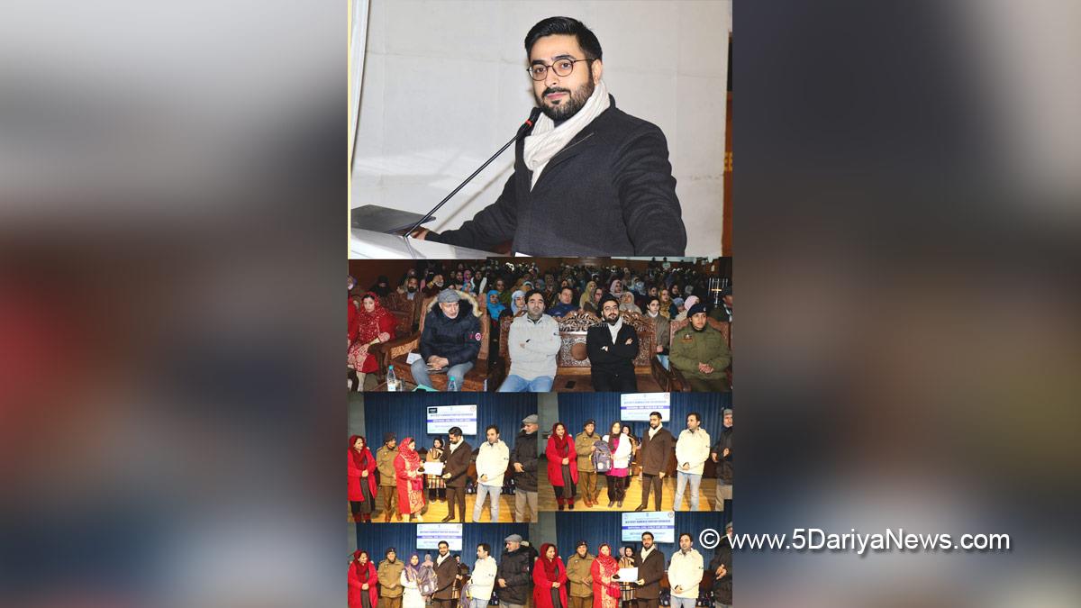 Akshay Labroo, Srinagar, Deputy Commissioner Srinagar, Kashmir, Jammu And Kashmir, District Administration Srinagar, National Girl Child Day, National Girl Child Day 2026, Beti Bachao Beti Padhao, BBBP