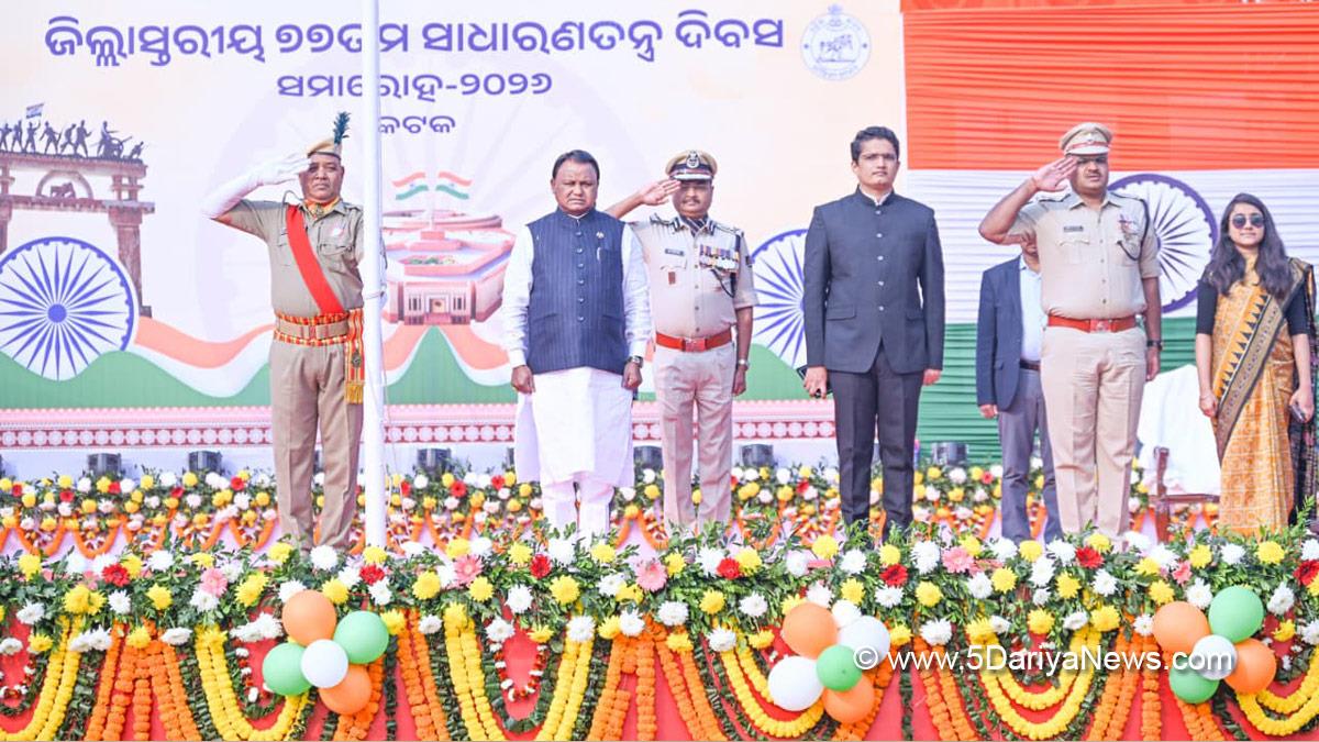 Mohan Charan Majhi, Bharatiya Janata Party, BJP, Chief Minister of Odisha, Odisha, Bhubaneswar, Republic Day, Republic Day 2026, 77th Republic Day, National Flag
