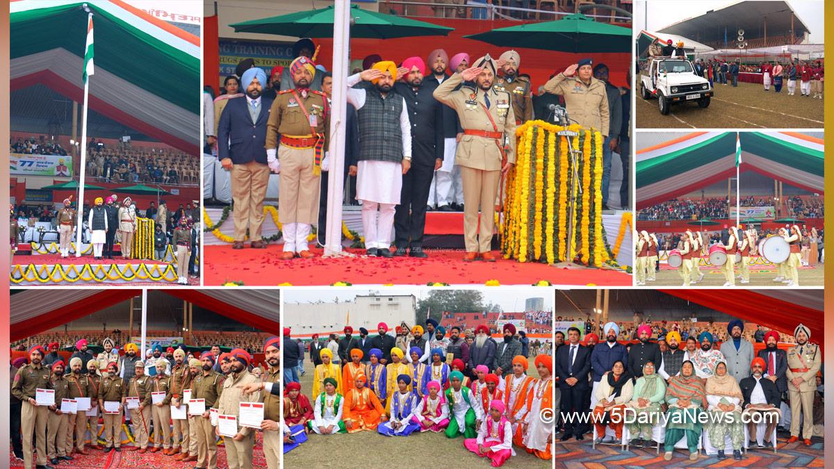 Hardeep Singh Mundian, Sahnewal, Ludhiana, AAP, Aam Aadmi Party, Aam Aadmi Party Punjab, AAP Punjab, Government of Punjab, Punjab Government, Kuldeep Singh Dhaliwal, Dalwinderjit Singh, DC Amritsar, Amritsar, Deputy Commissioner Amritsar, 77th Republic Day, Republic Day of India, Republic Day 2026, Republic Day Parade 2026, National flag
