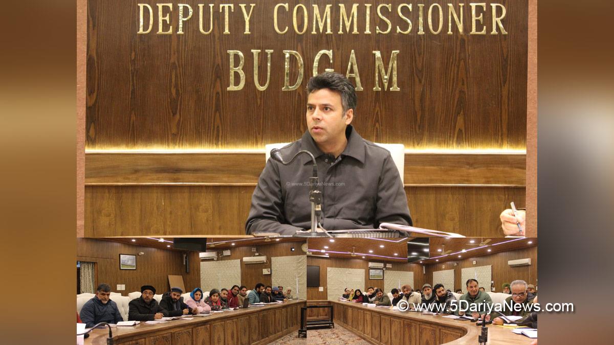 Dr Bilal Mohi Ud Din Bhat, Budgam, Deputy Commissioner Budgam, DC Budgam, Kashmir, Jammu And Kashmir, Jammu, District Administration Budgam, Rashtriya Gram Swaraj Abhiyan, RGSA, Swachh Bharat Mission Gramin, SBMG
