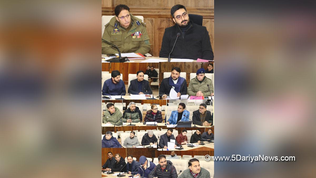 Akshay Labroo, Srinagar, Deputy Commissioner Srinagar, Kashmir, Jammu And Kashmir, District Administration Srinagar, District Road Safety Committee, DRSC, District Level Monitoring Committee, DLMC