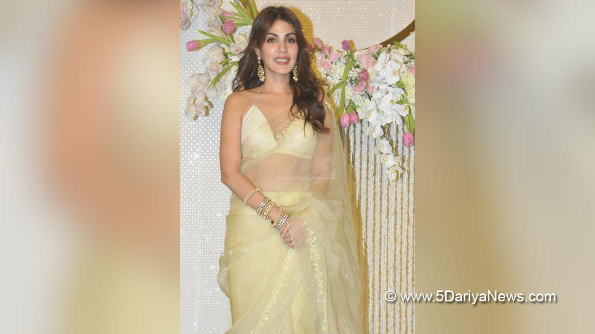 Bollywood, Entertainment, Mumbai, Actress, Cinema, Hindi Films, Movie, Mumbai News, Heroine, Rhea Chakraborty
