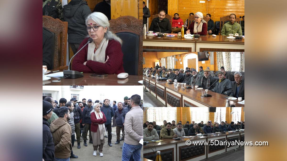 Indu Kanwal Chib, Bandipora, Deputy Commissioner Bandipora, Kashmir, Jammu And Kashmir, Jammu, District Administration Bandipora