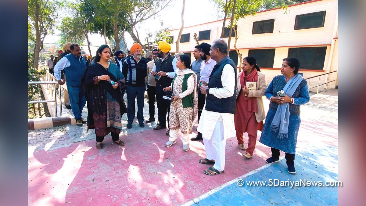 Deepshikha Sharma, DC Ferozepur, Deputy Commissioner Ferozepur, Ferozepur