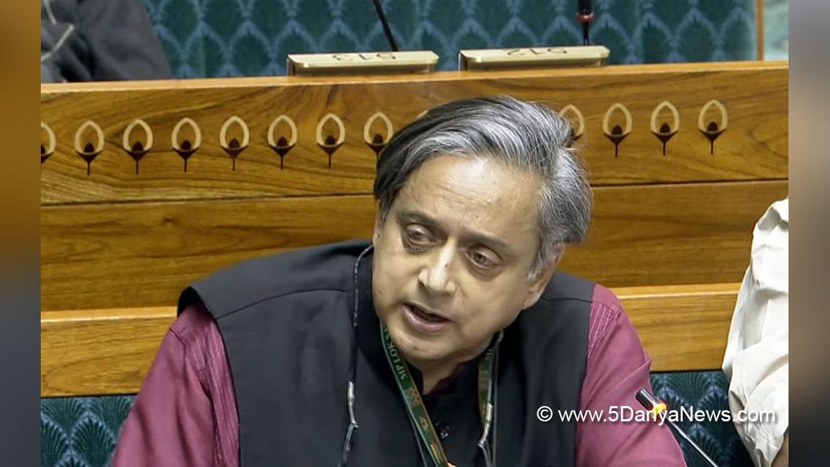 Shashi Tharoor, Indian National Congress, Congress, All India Congress Committee