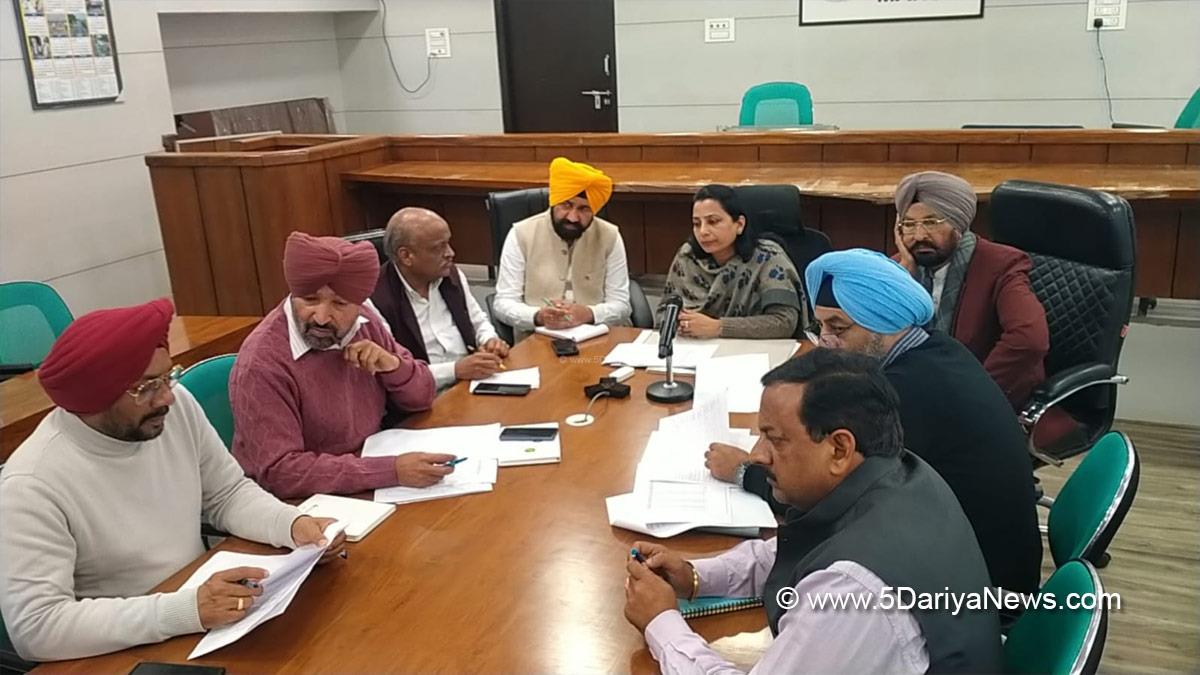 Gurpreet Singh Banawali, Sardulgarh, AAP, Aam Aadmi Party, Aam Aadmi Party Punjab, AAP Punjab, Navjot Kaur, DC Mansa, Deputy Commissioner Mansa, Mansa, Mukh Mantri Sehat Yojna