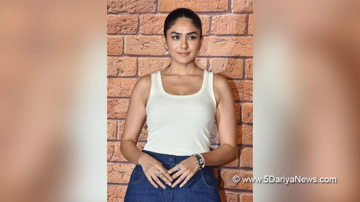 Mrunal Thakur