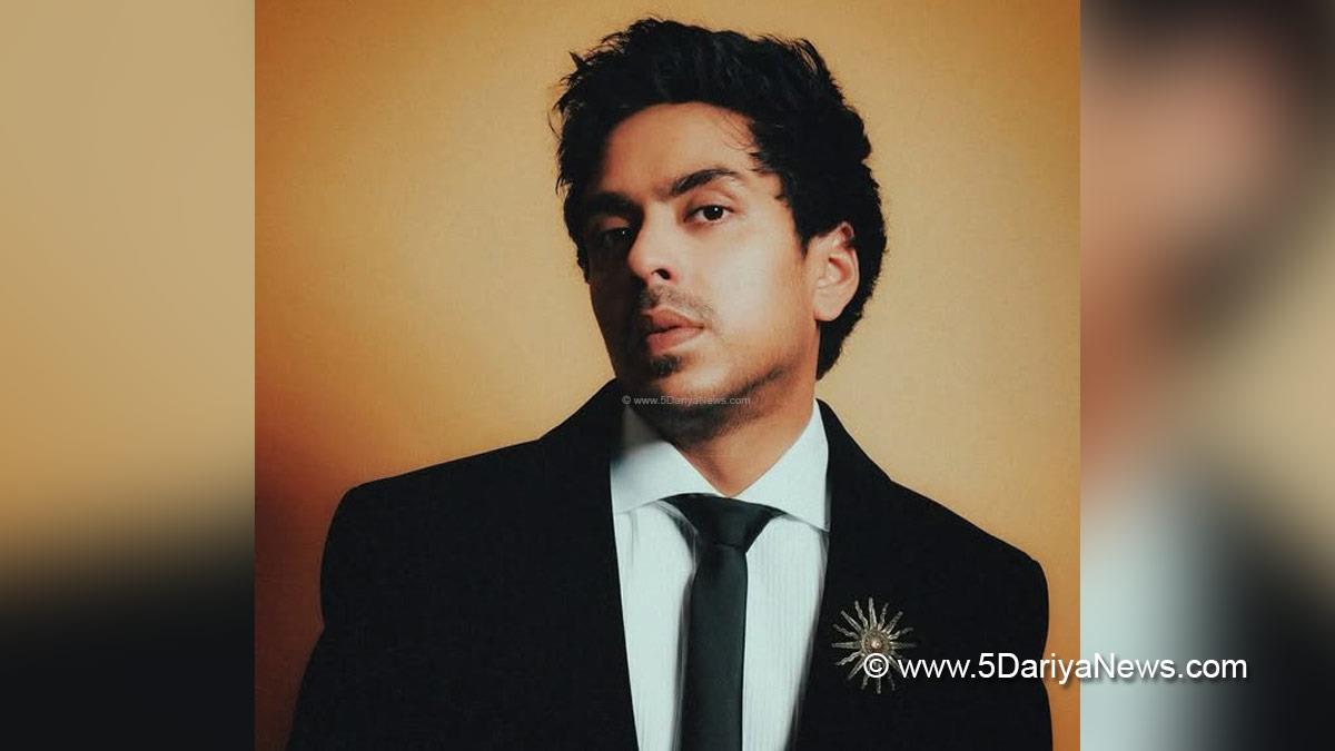 Bollywood, Entertainment, Mumbai, Actor, Cinema, Hindi Films, Movie, Mumbai News, Gourav Adarsh, Tu Yaa Main