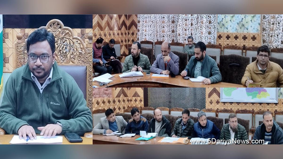 Shrikant Suse, Shrikant Balasaheb Suse, Kupwara, Deputy Commissioner Kupwara, Kashmir, Jammu And Kashmir, Jammu, District Administration Kupwara, PM Surya Ghar Muft Bijli Yojana