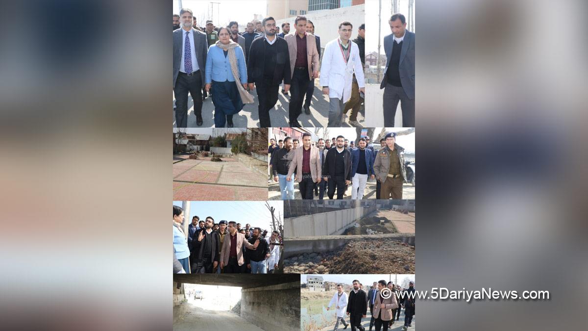 Akshay Labroo, Srinagar, Deputy Commissioner Srinagar, Kashmir, Jammu And Kashmir, District Administration Srinagar