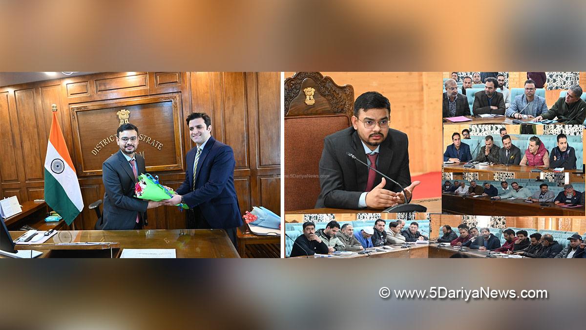Shahzad Alam, Kulgam, Deputy Commissioner Kulgam, Kashmir, Jammu And Kashmir, Jammu, District Administration Kulgam, Athar Aamir Khan