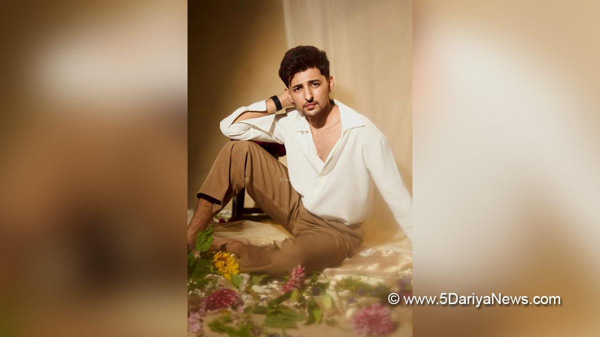 Music, Entertainment, Mumbai, Singer, Song, Mumbai News, Darshan Raval, Saathiya